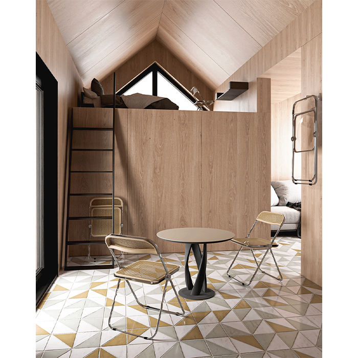 Plia with Vienna straw